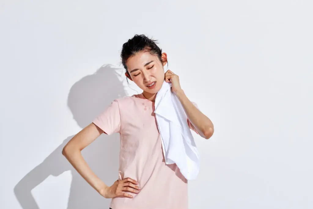 運動が苦手な女性のイメージ